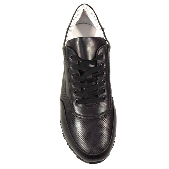 LUIGI TRAINI ?? MEN\'S BLACK LEATHER COMFORT SNEAKERS